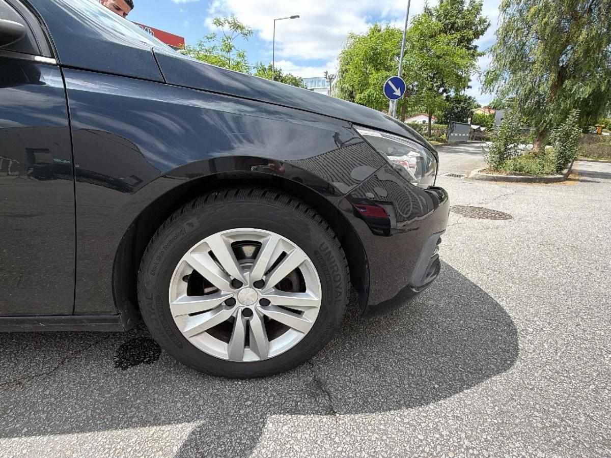 peugeot-308-sw-2021-diesel-1499cc