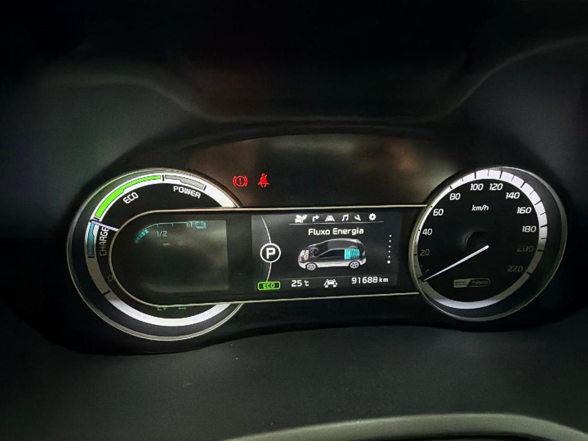 kia-niro-2019-hibrido-a-gasolina-1580cc