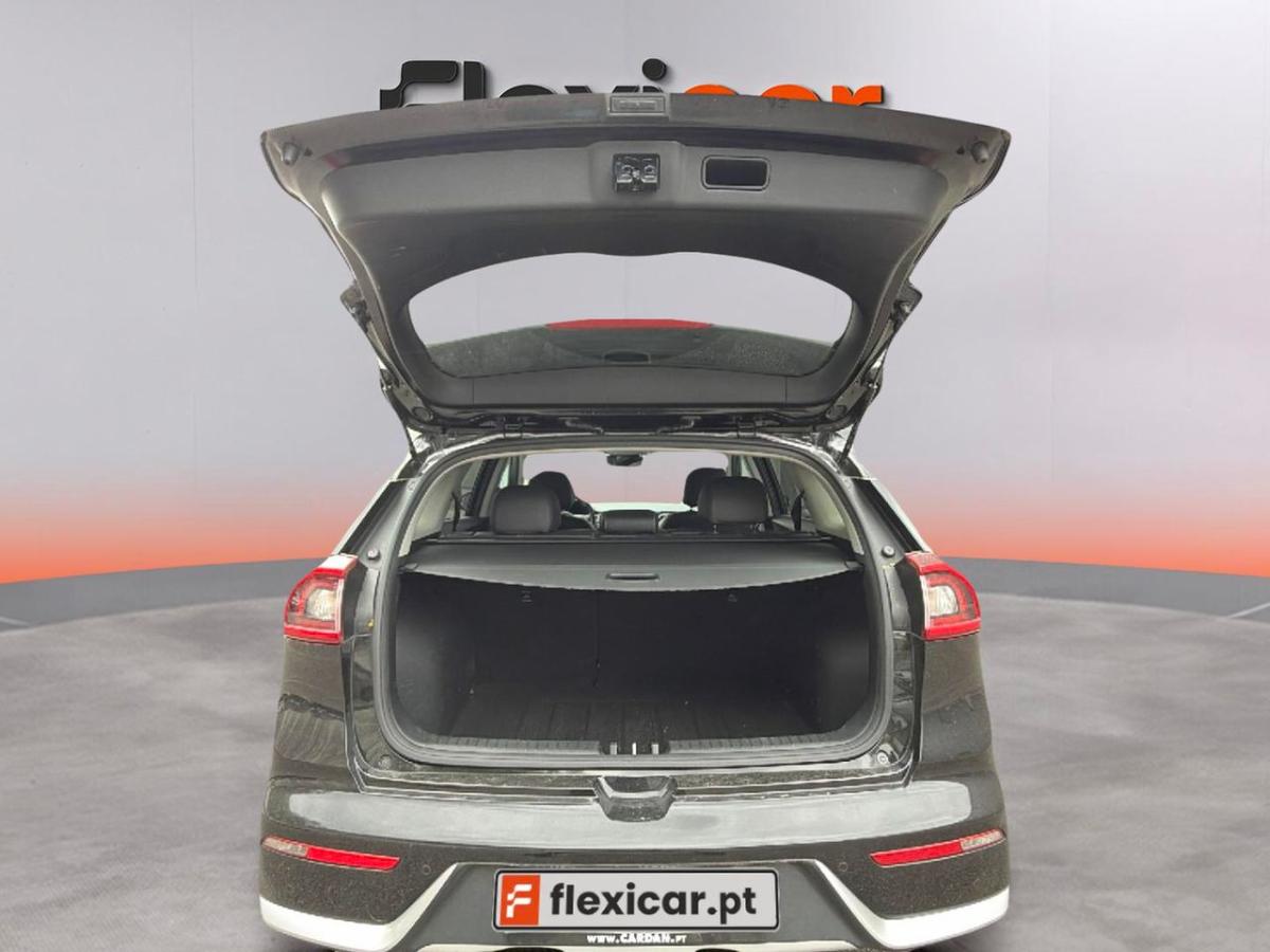 kia-niro-2019-hibrido-a-gasolina-1580cc