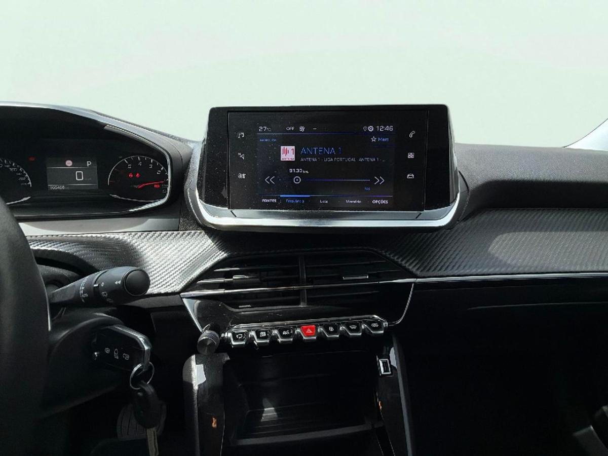 peugeot-2008-2021-gasolina-1199cc