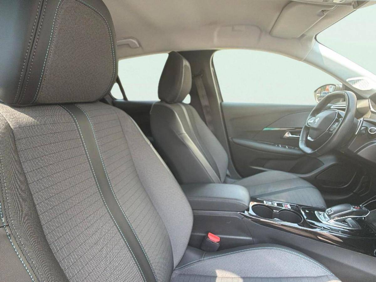 peugeot-208-2021-gasolina-1199cc