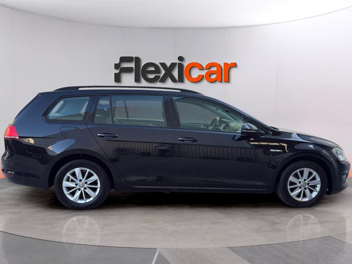 volkswagen-golf-variant-2014-diesel-1598cc