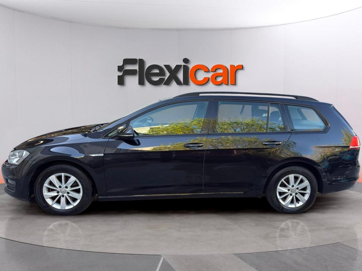 volkswagen-golf-variant-2014-diesel-1598cc
