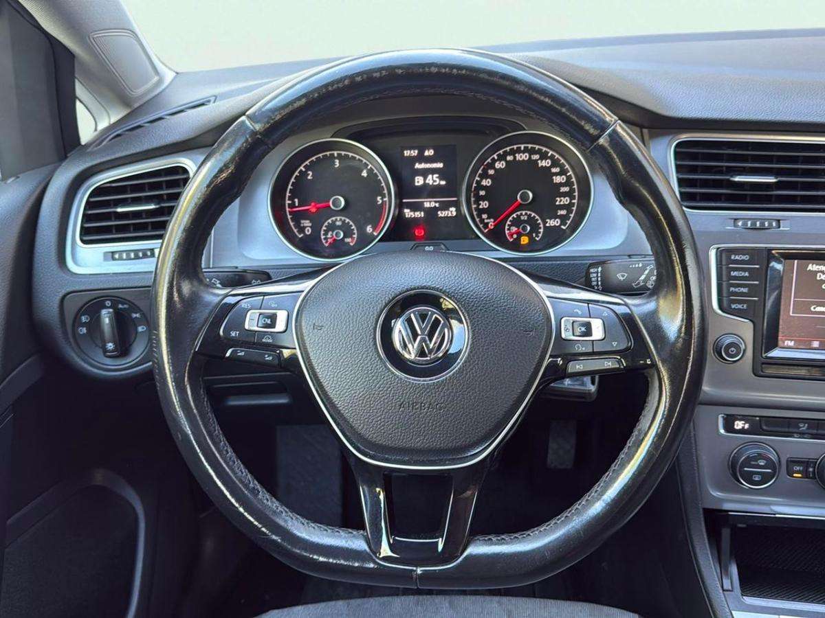 volkswagen-golf-variant-2014-diesel-1598cc