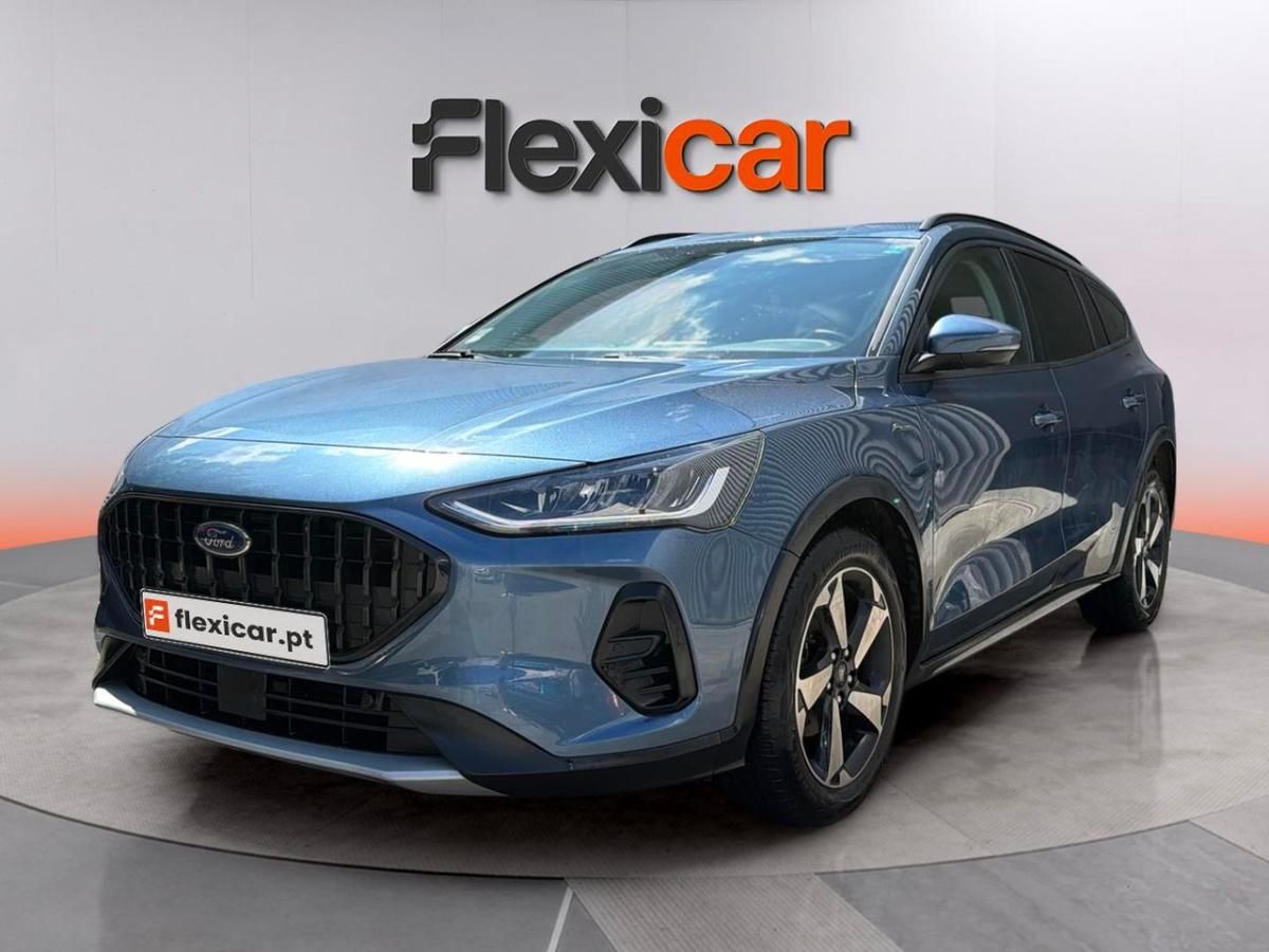 ford-focus-sw-2023-diesel-1499cc