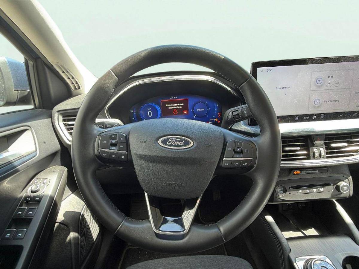 ford-focus-sw-2023-diesel-1499cc