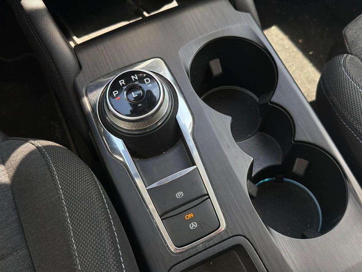 ford-focus-sw-2023-diesel-1499cc