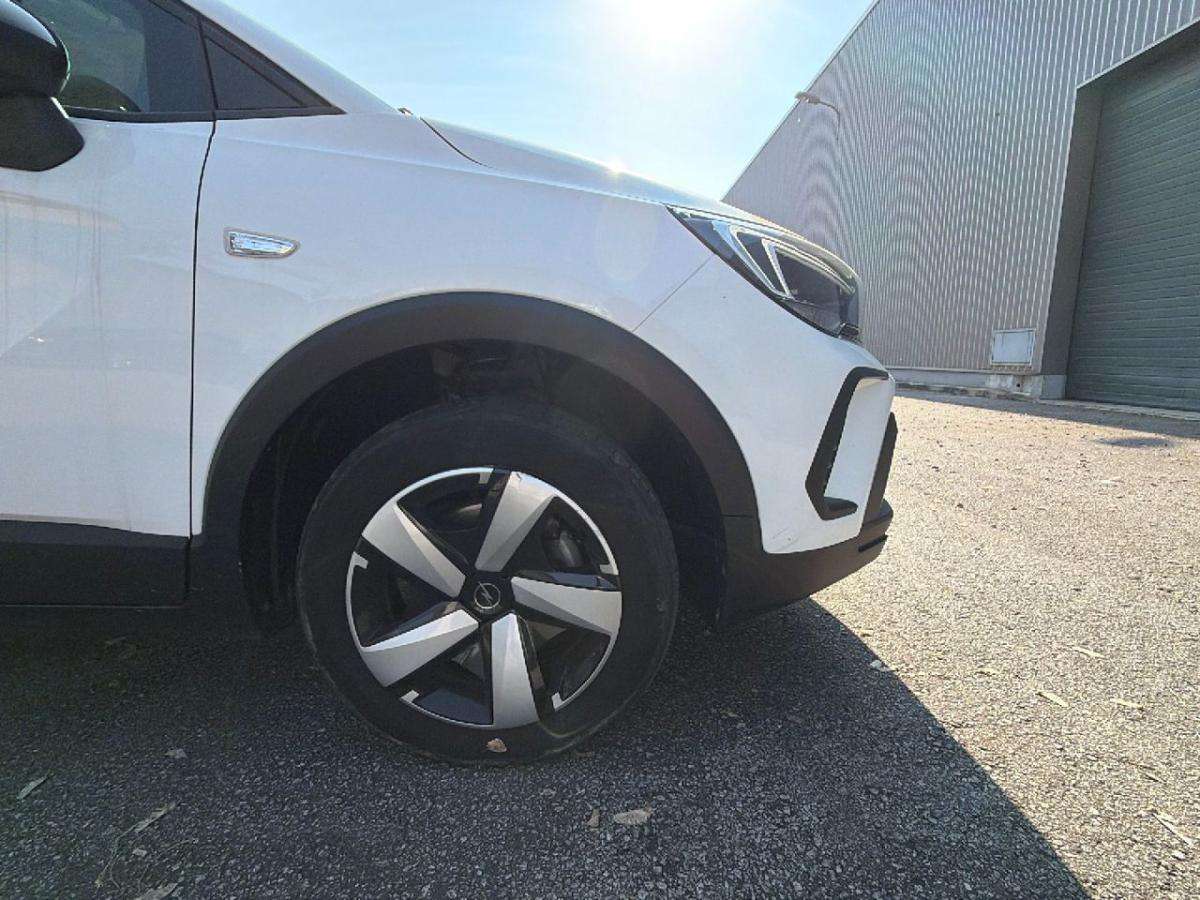 opel-crossland-2023-gasolina-1199cc