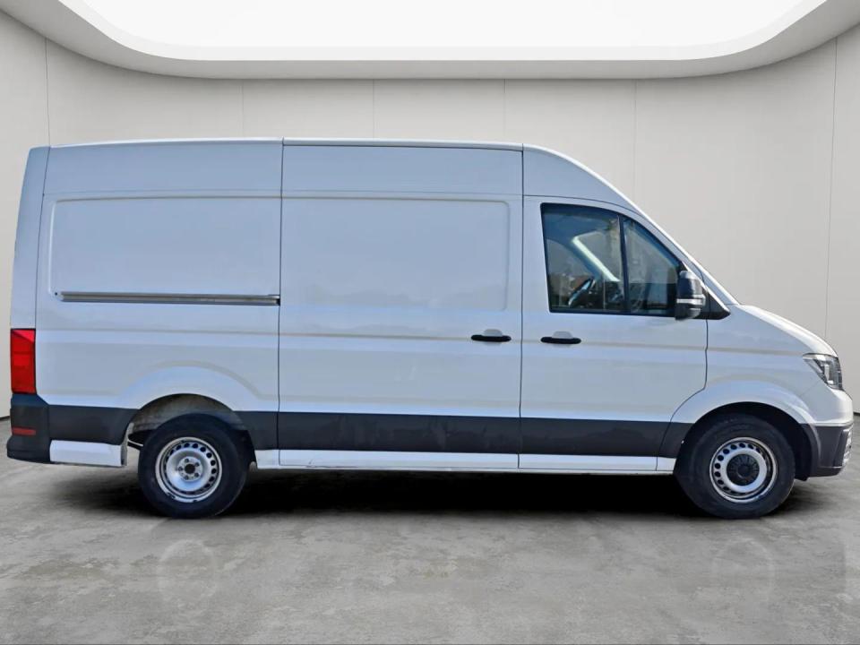 volkswagen-crafter-2022-diesel-1968cc