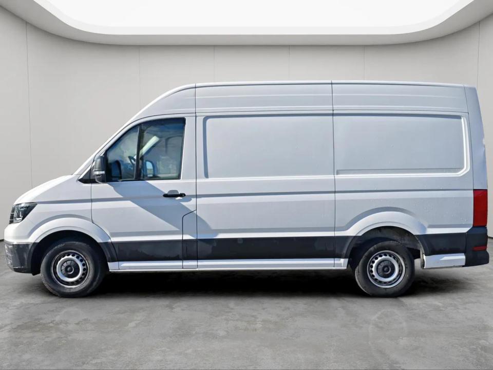 volkswagen-crafter-2022-diesel-1968cc