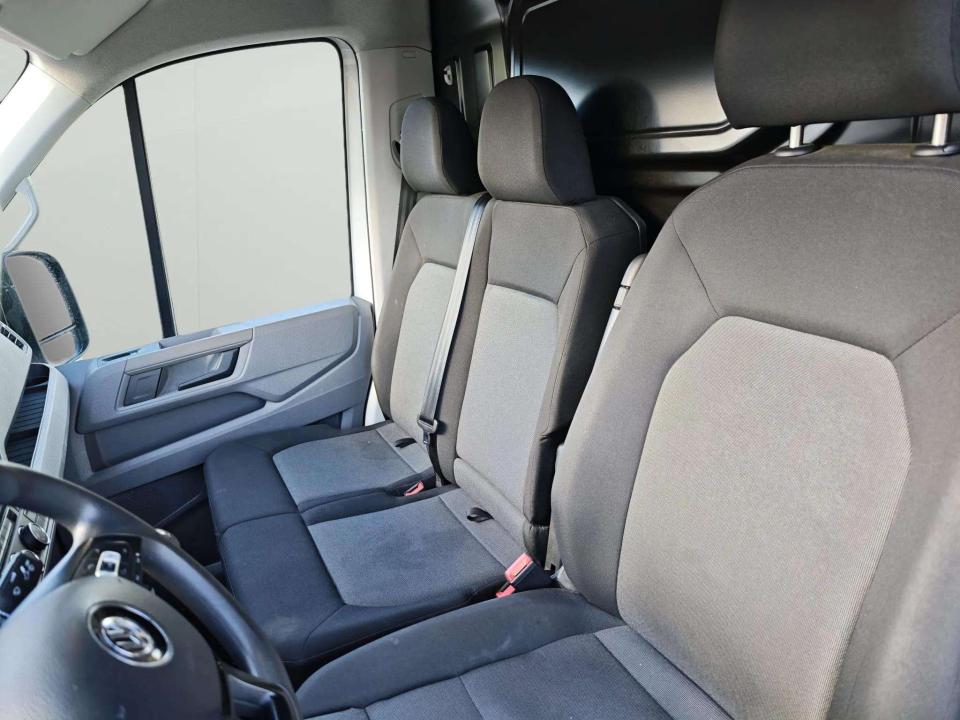 volkswagen-crafter-2022-diesel-1968cc