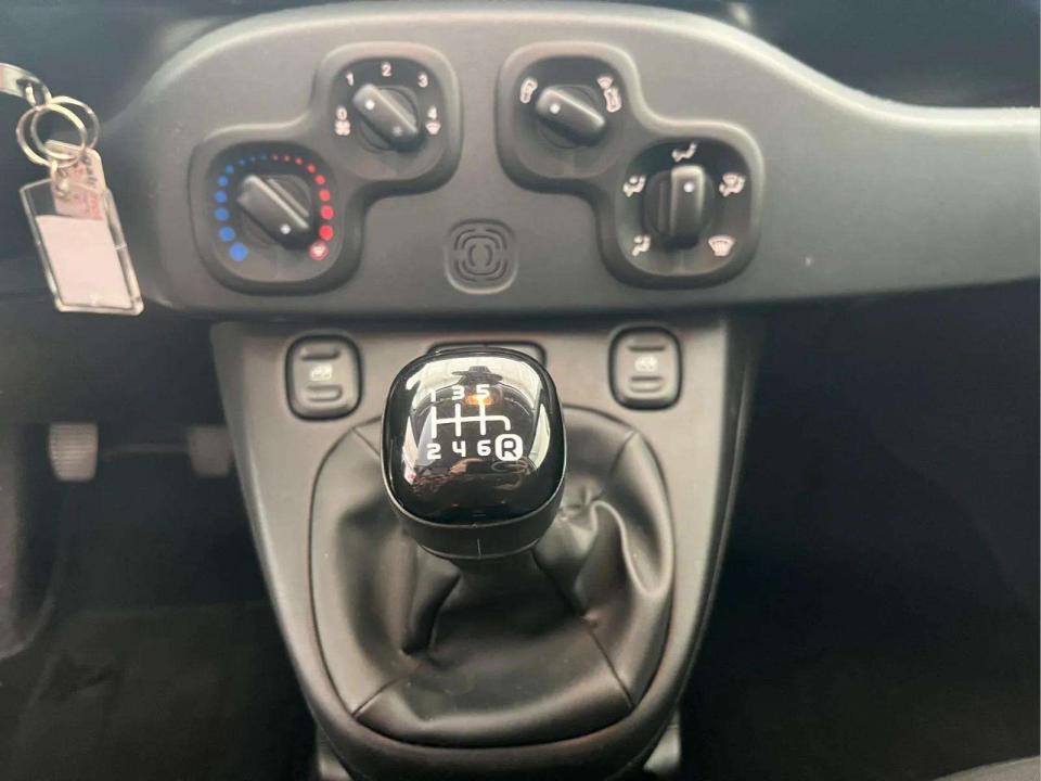 fiat-panda-2024-gasolina-999cc
