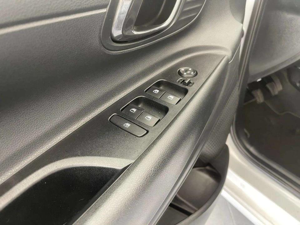 hyundai-i20-2024-gasolina-1197cc