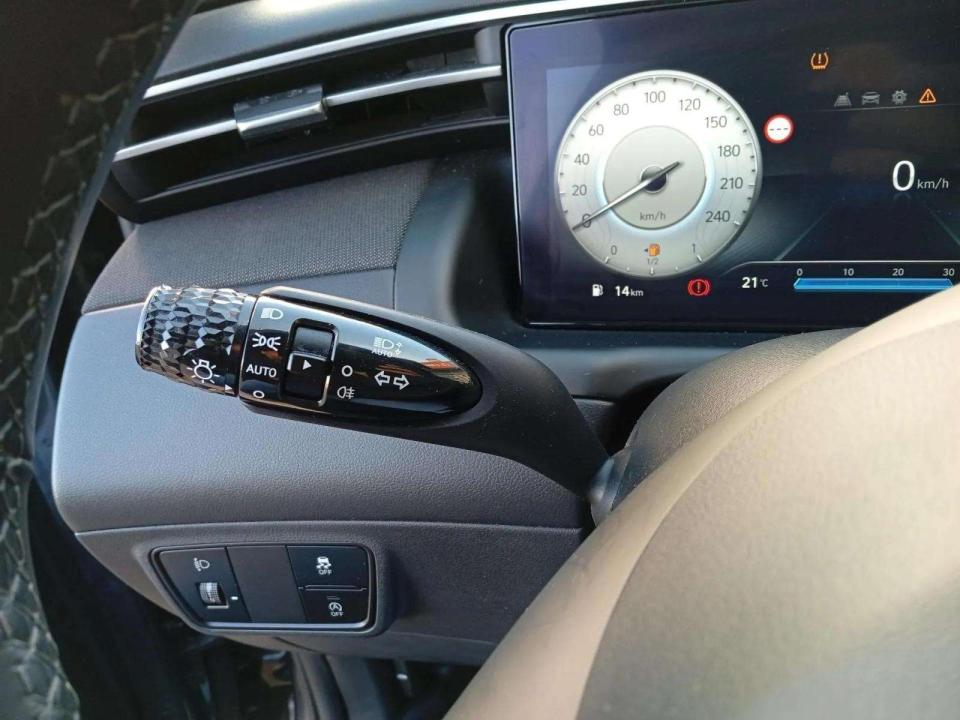 hyundai-tucson-2024-gasolina-1598cc