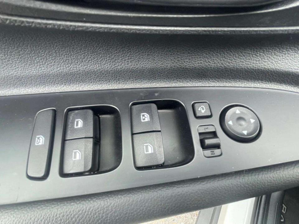 hyundai-bayon-2024-gasolina-998cc
