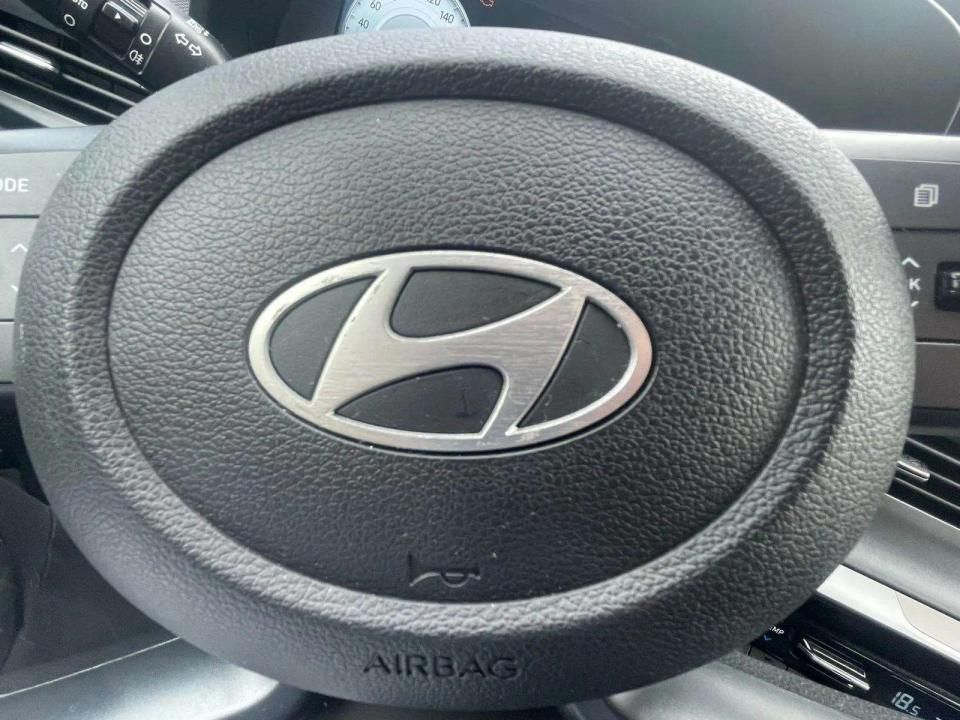 hyundai-bayon-2024-gasolina-998cc
