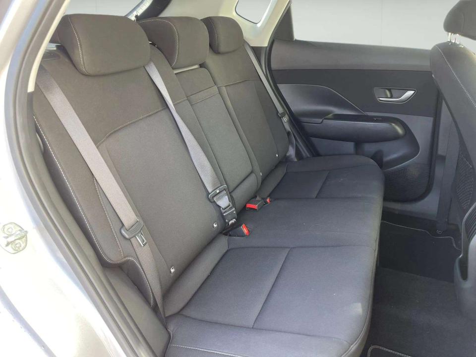 hyundai-kauai-2024-gasolina-998cc