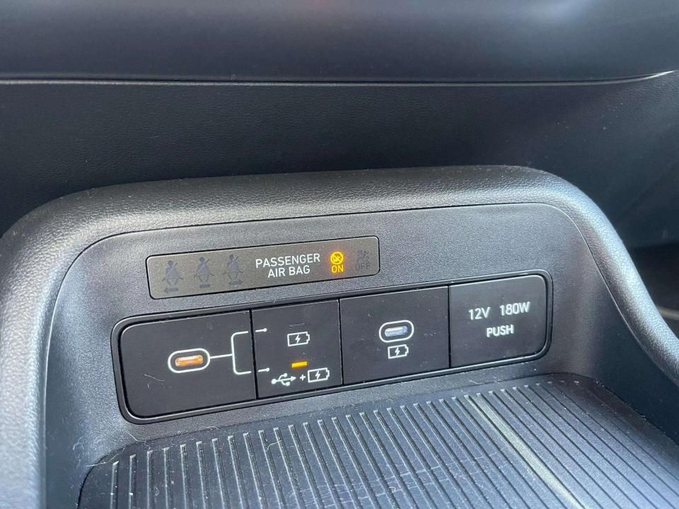 hyundai-kauai-2024-gasolina-998cc