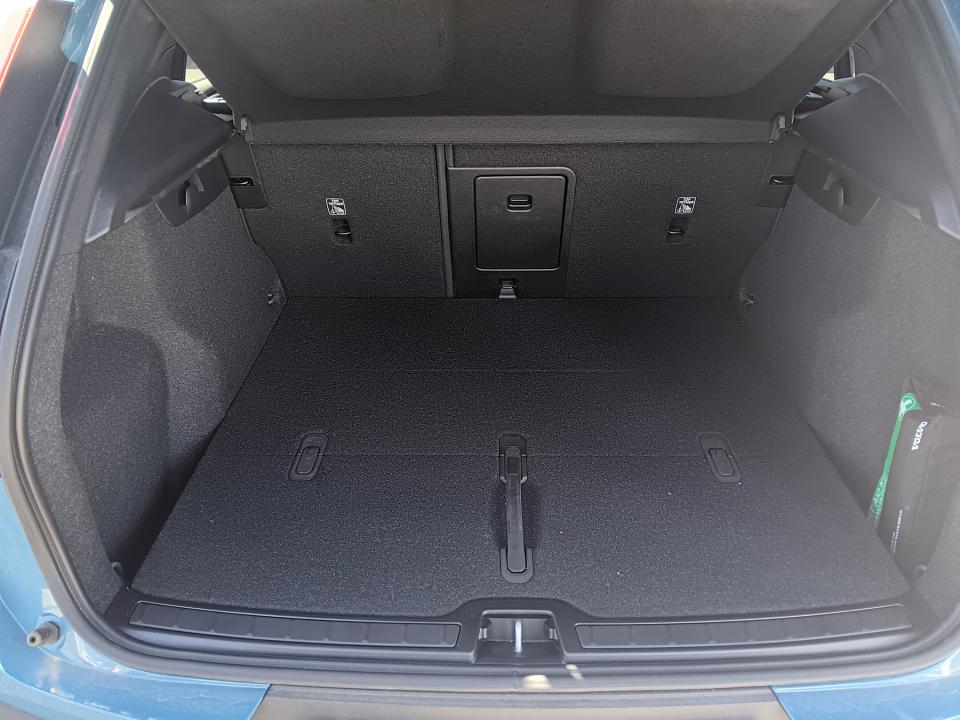 volvo-xc40-2023-eletrico-0cc