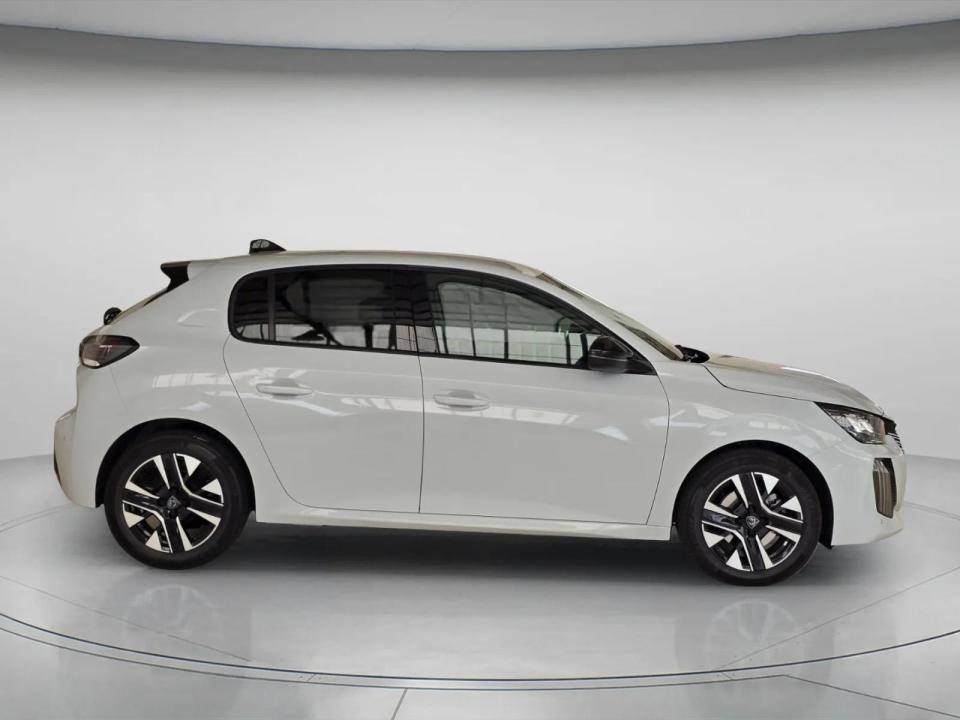 peugeot-208-2026-gasolina-1199cc