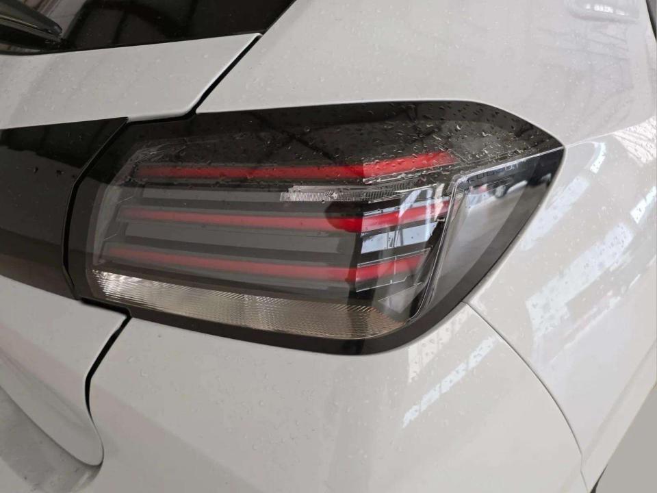 peugeot-208-2026-gasolina-1199cc