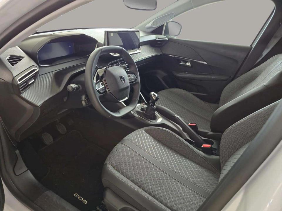 peugeot-208-2026-gasolina-1199cc
