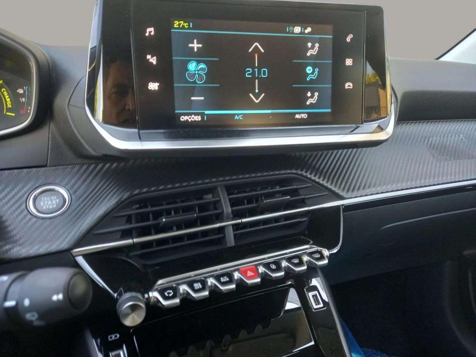 peugeot-e-208-2024-eletrico-0cc