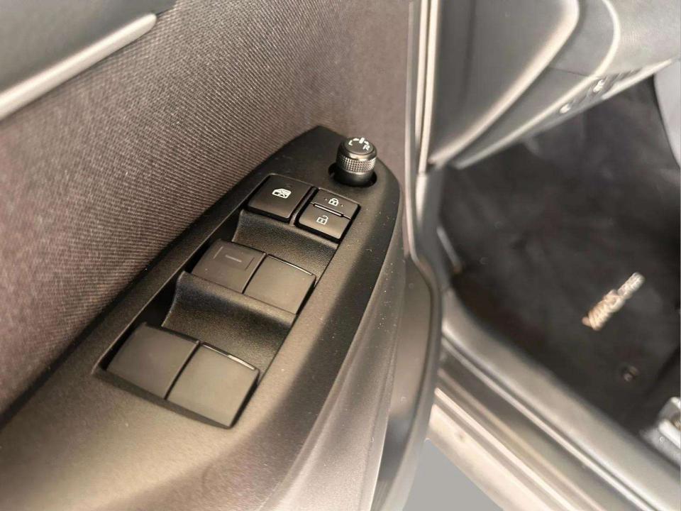 toyota-yaris-cross-2026-gasolina-1490cc
