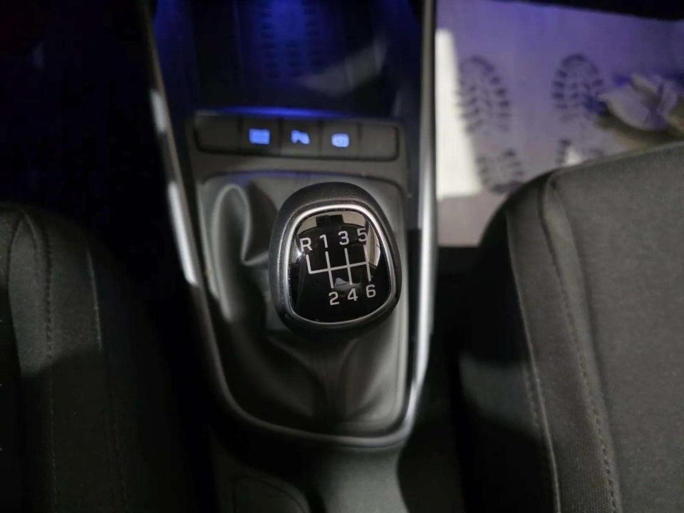 hyundai-bayon-2025-gasolina-998cc