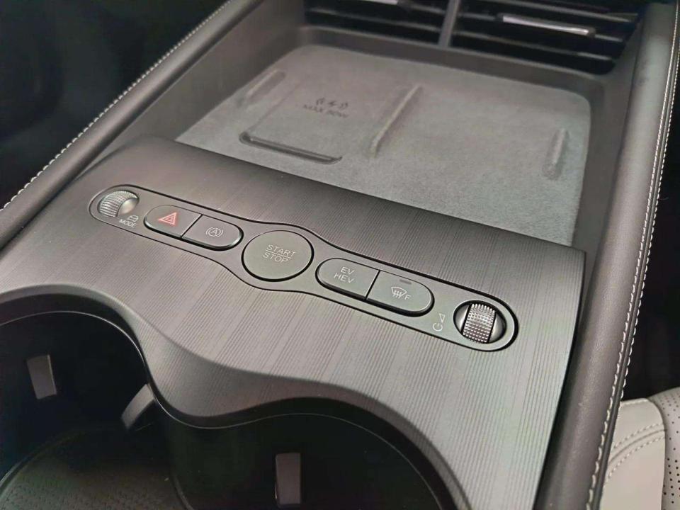 byd-seal-6-2025-hibrido-1498cc