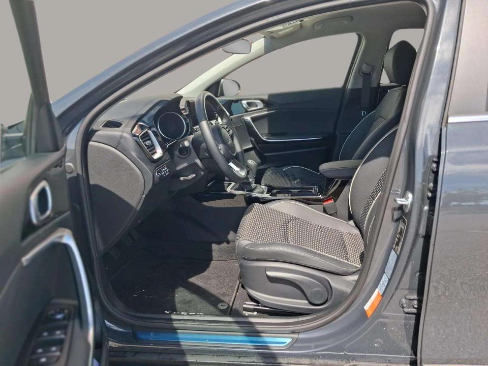 kia-xceed-2026-gasolina-998cc