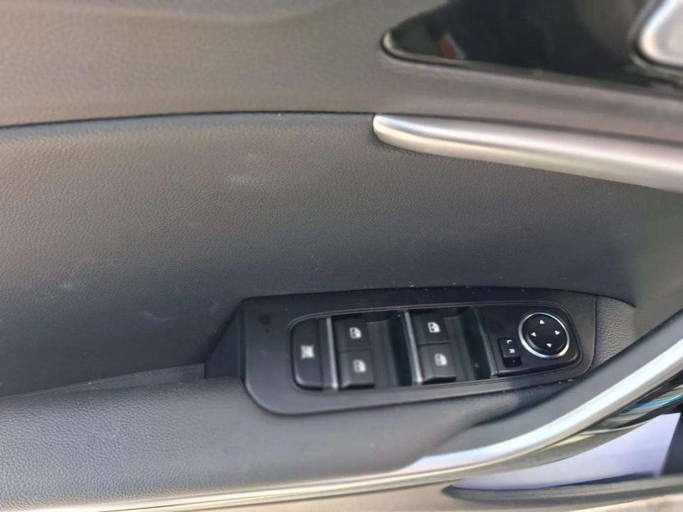 kia-xceed-2026-gasolina-998cc