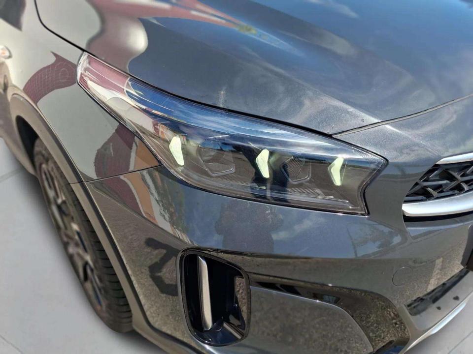 kia-xceed-2026-gasolina-998cc