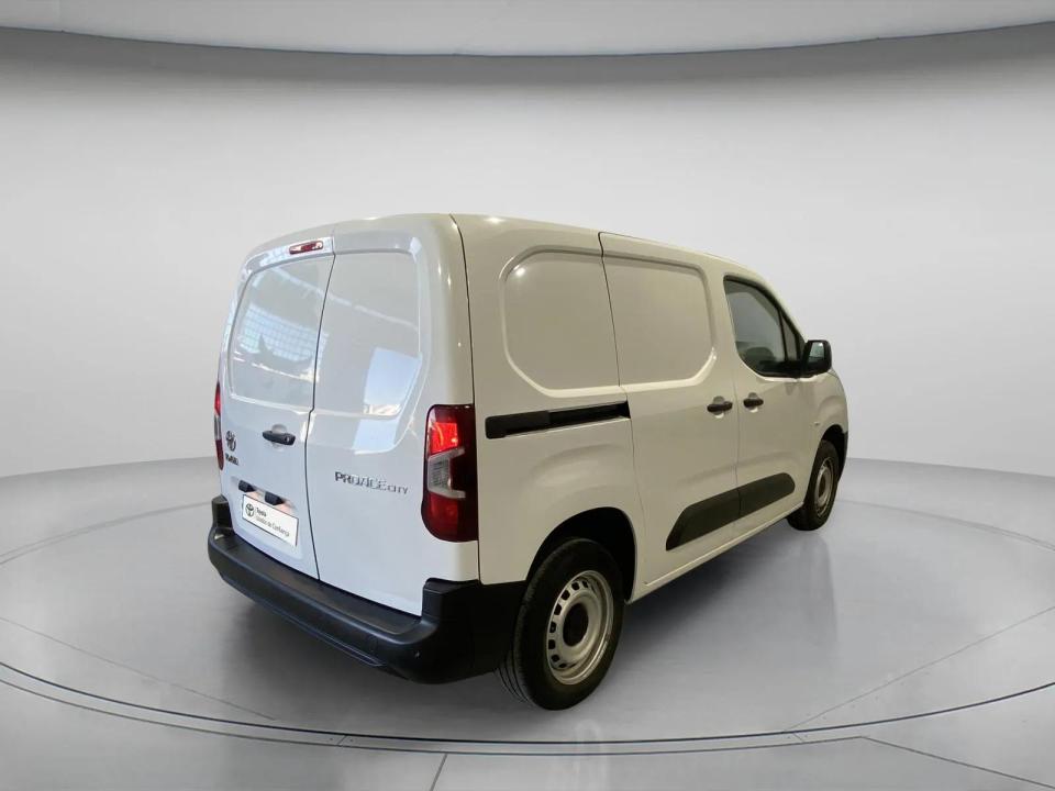 toyota-proace-2024-diesel-1499cc