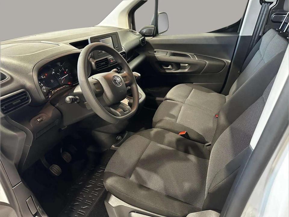 toyota-proace-2024-diesel-1499cc