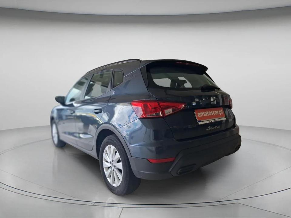 seat-arona-2024-gasolina-999cc