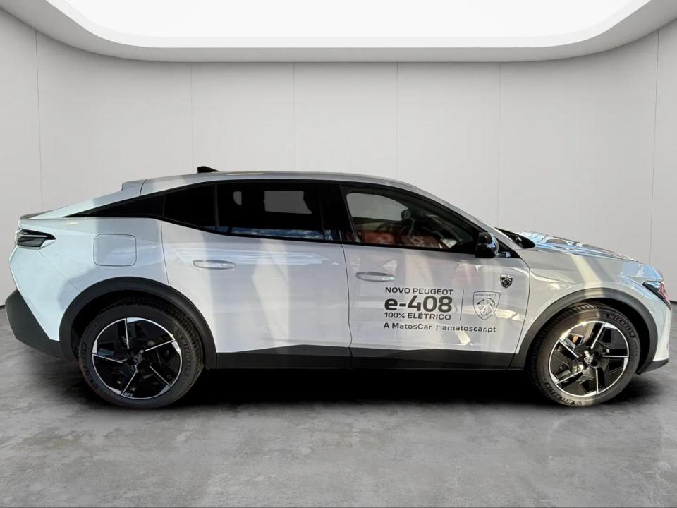 peugeot-408-2025-eletrico-0cc