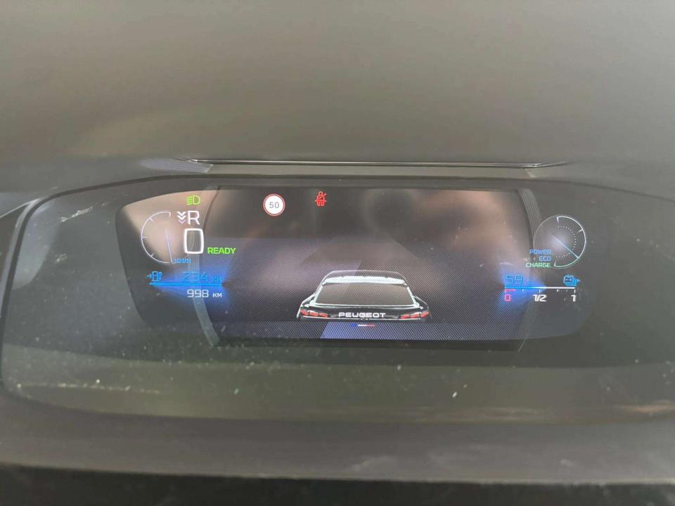 peugeot-408-2025-eletrico-0cc