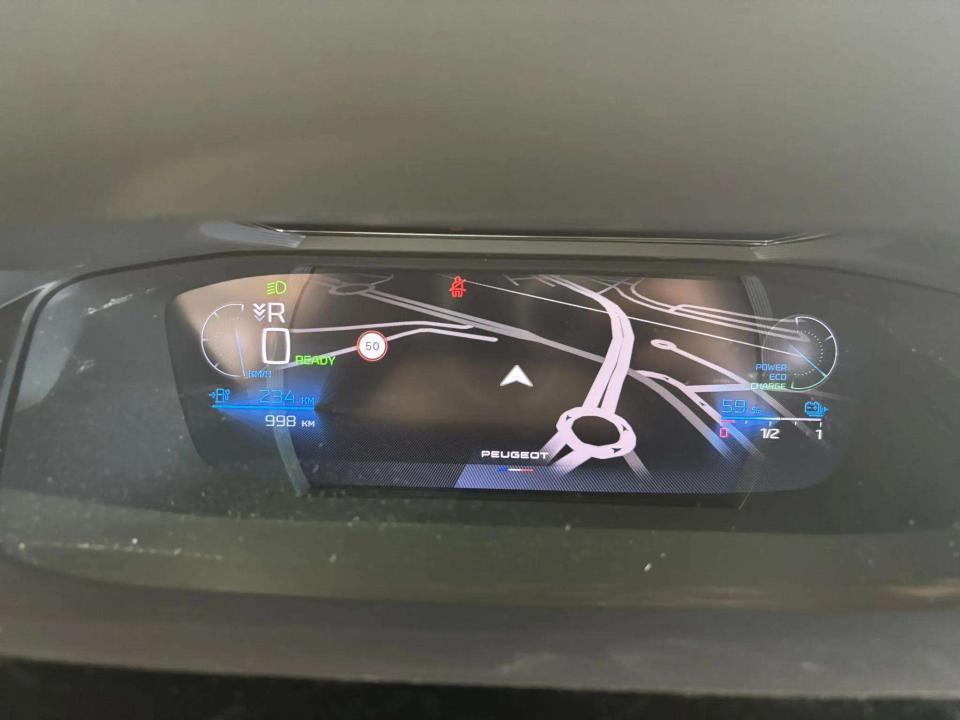 peugeot-408-2025-eletrico-0cc