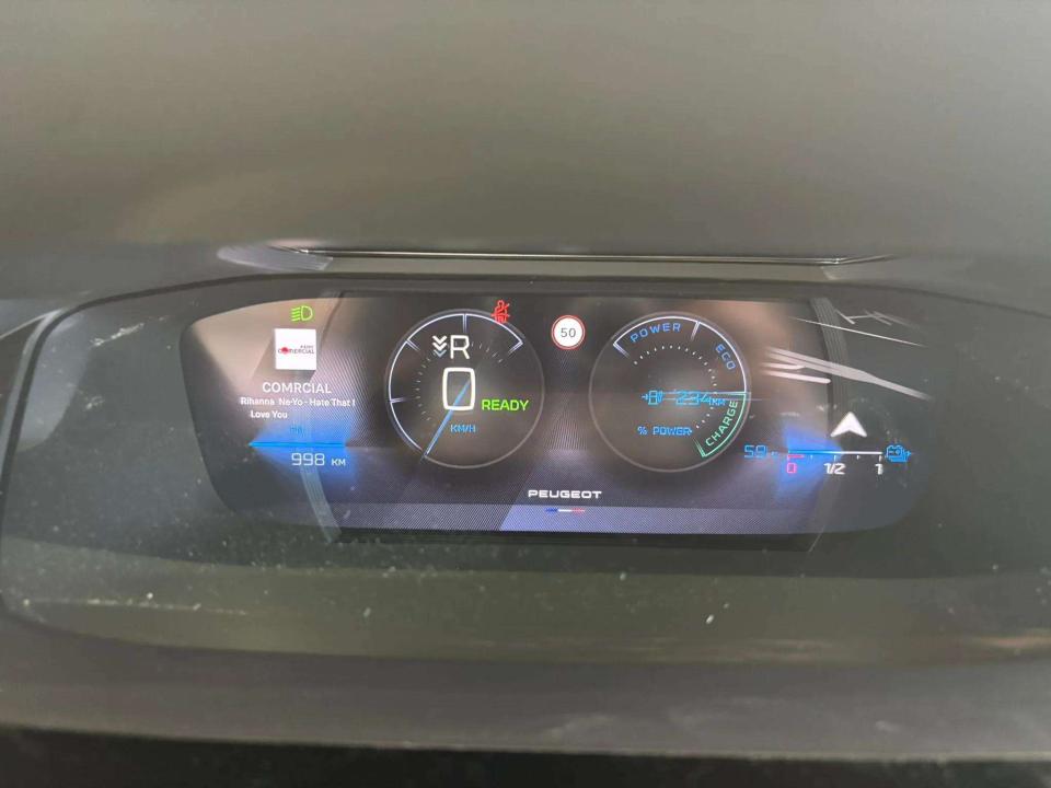 peugeot-408-2025-eletrico-0cc