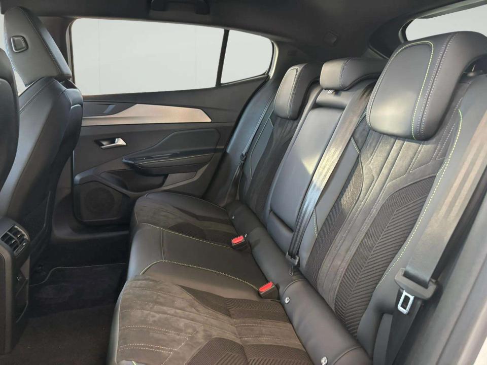 peugeot-408-2025-eletrico-0cc