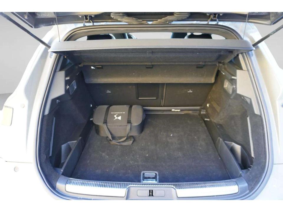 ds-ds-7-crossback-2024-hibrido-1598cc