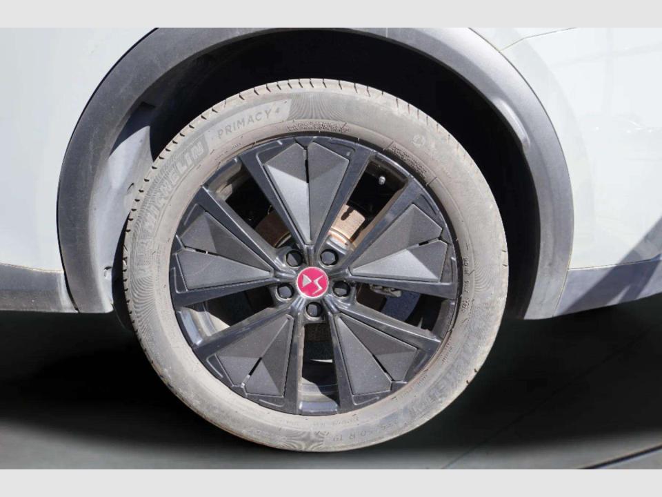ds-ds-7-crossback-2024-hibrido-1598cc