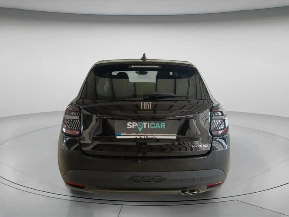 fiat-600-2025-hibrido-1199cc