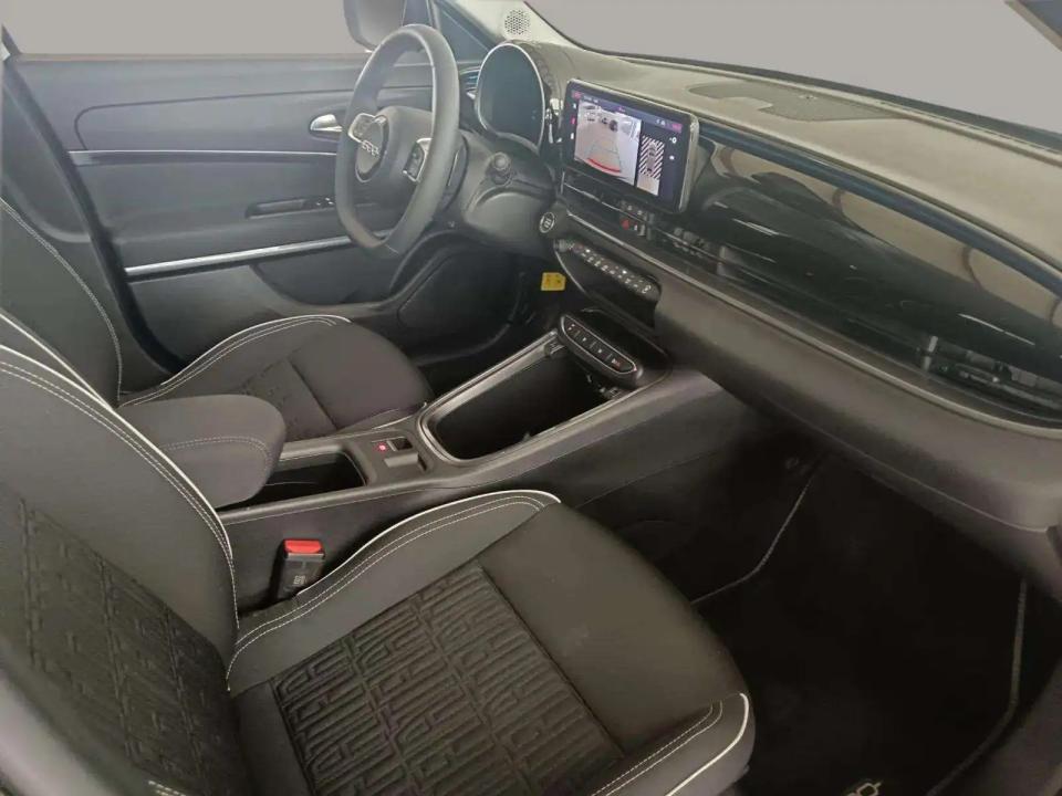 fiat-600-2025-hibrido-1199cc