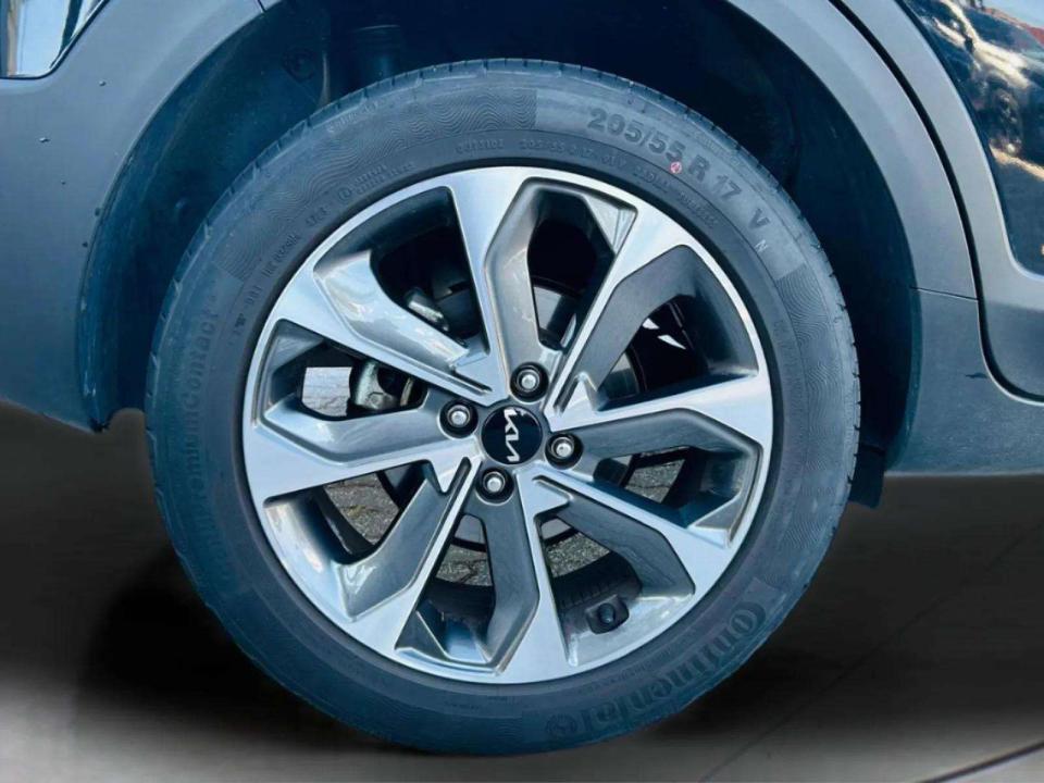kia-stonic-2024-gasolina-998cc