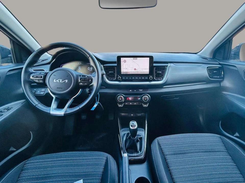 kia-stonic-2024-gasolina-998cc
