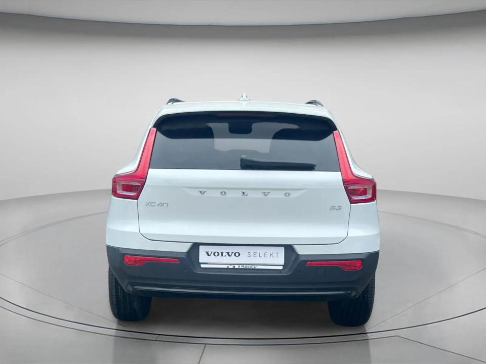 volvo-xc40-2026-gasolina-1969cc