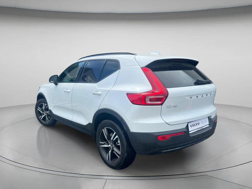 volvo-xc40-2026-gasolina-1969cc