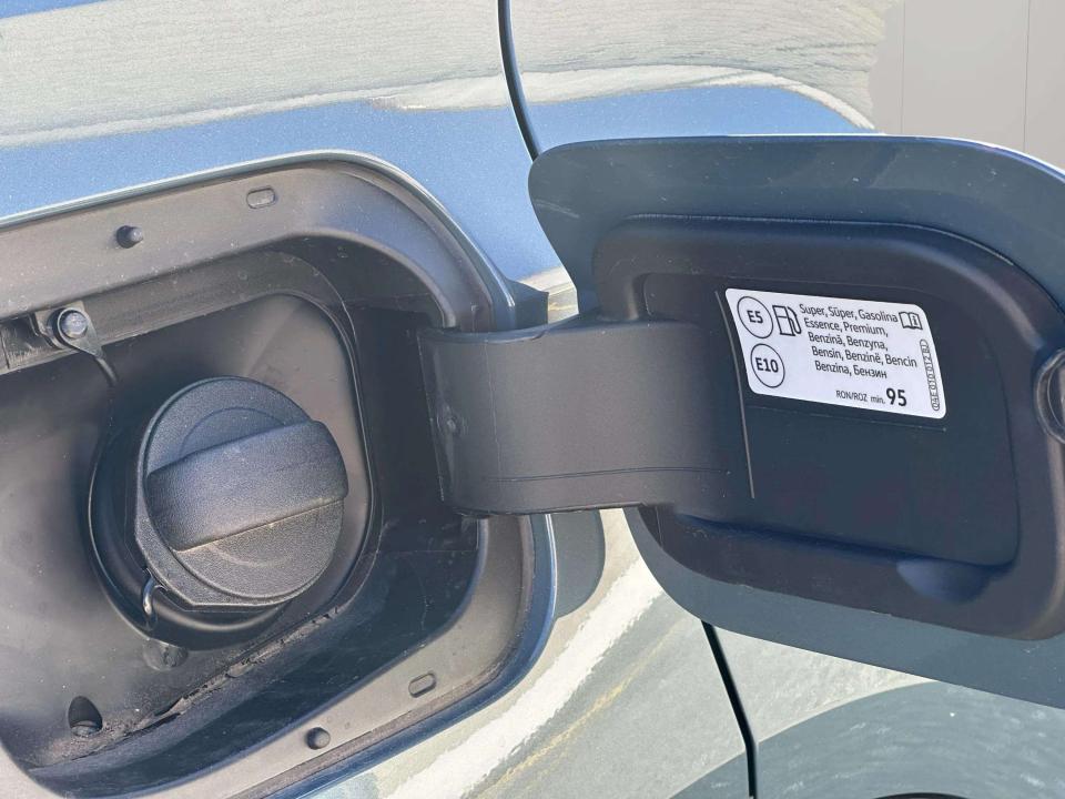 volkswagen-t-roc-2025-gasolina-999cc